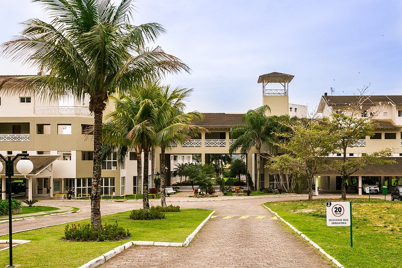 Condominium with Pier at Lagoa da Conceição #LA10