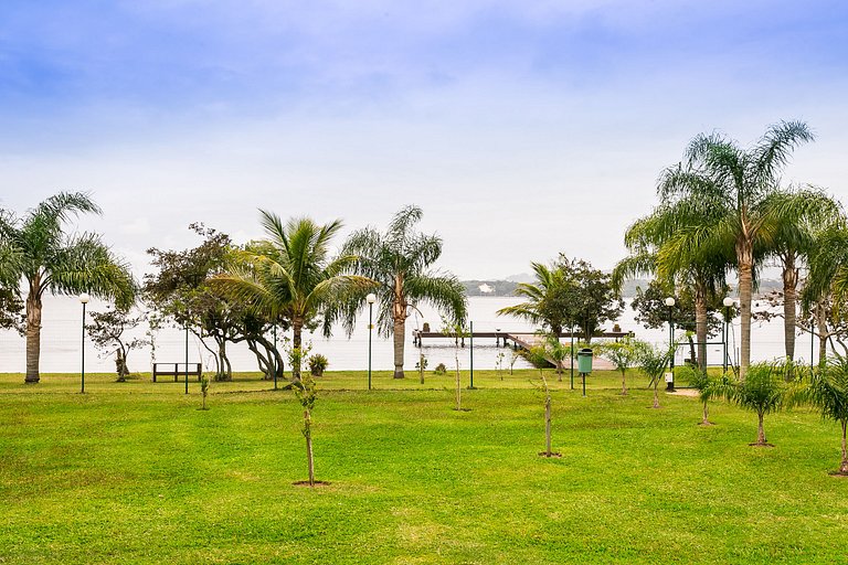 Condominium with Pier at Lagoa da Conceição #LA10