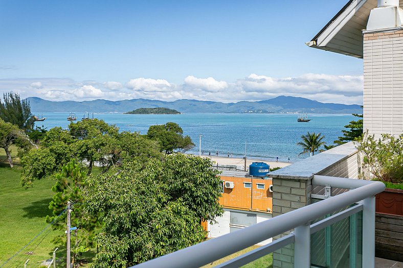 Penthouse with Pool and Sea View #CHA09