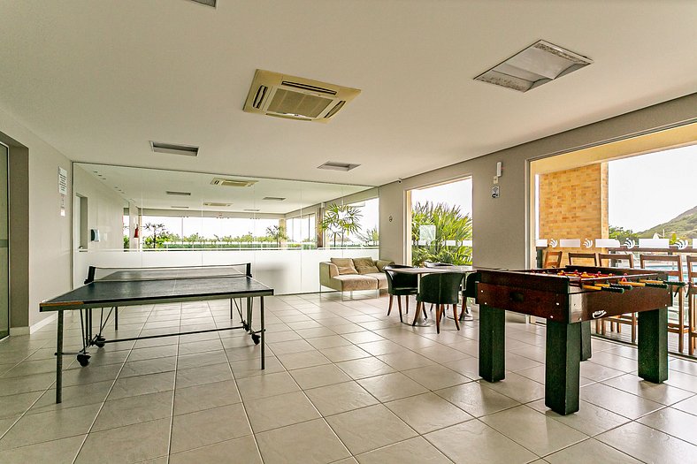 SEA FRONT Penthouse | WI-FI 600MB | Pool #CSA03