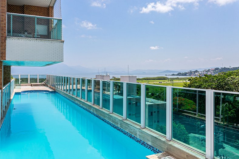 Swimming pool with SEA VIEW near UFSC #PANTA03